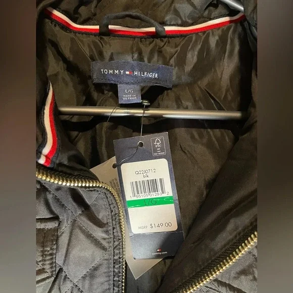 NWT Tommy Hilfiger Women’s Black Quilted Jacket size L - Picture 2 of 10